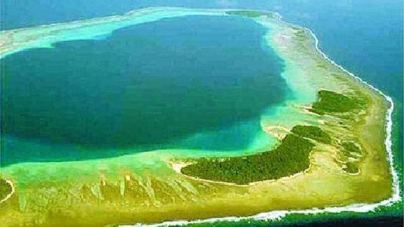 Việc một bên thứ ba đưa ra một ý kiến khách quan trên cơ sở luật quốc tế và có giá trị ràng buộc về pháp lý về việc Điều 121 cần được giải thích và áp dụng như thế nào đối với các cấu trúc địa chất ở Biển Đông sẽ giải quyết dứt điểm sự khác biệt này. Ảnh bãi cạn Scarborough. Việc một bên thứ ba đưa ra một ý kiến khách quan trên cơ sở luật quốc tế và có giá trị ràng buộc về pháp lý về việc Điều 121 cần được giải thích và áp dụng như thế nào đối với các cấu trúc địa chất ở Biển Đông sẽ giải quyết dứt điểm sự khác biệt này. Ảnh bãi cạn Scarborough.