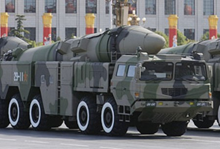 Tên lửa Đông Phong 21D của Trung Quốc có tính cơ động cao Tên lửa Đông Phong 21D của Trung Quốc có tính cơ động cao