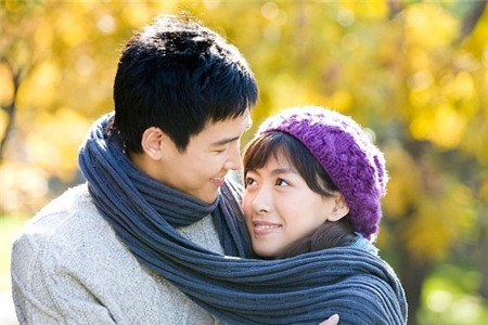 Tình đầu như dấu chấm than trong trái tim mỗi người phụ nữ khi nhớ về ngày xưa yêu dấu. Tình đầu như dấu chấm than trong trái tim mỗi người phụ nữ khi nhớ về ngày xưa yêu dấu.