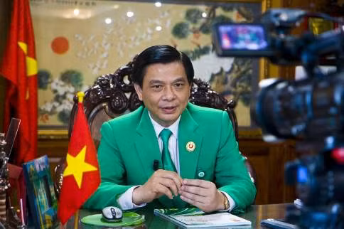 Ông Hồ Huy khẳng định: “Hồ Huy không bán Mai Linh Group”.