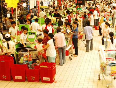 Kinh tế khó khăn, thị trường bán lẻ VN vẫn đầy tiềm năng.