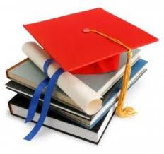 Trước thực trạng luận văn tốt nghiệp đại học không còn nhiều giá trị về mặt khoa học, có nhiều ý kiến xem xét sự tồn tại của việc này. (Ảnh minh họa)