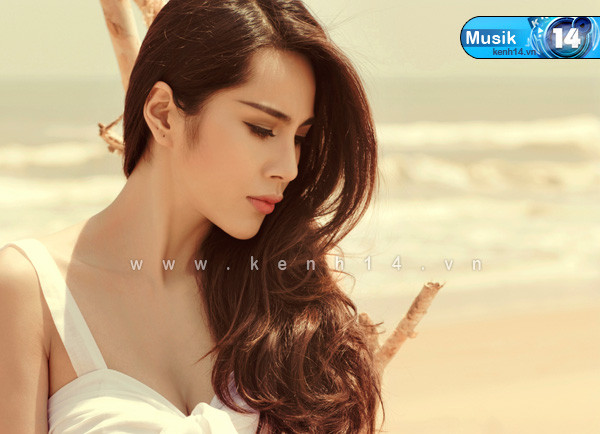 Album Nếu mai rời xa ra đời ngay sau khi chương trình Bước nhảy hoàn vũ kết thúc 1 tháng. Đây là tập hợp của 6 ca khúc da diết, sâu lắng về tình yêu đôi lứa. Sự kết hợp ăn nhập với nhóm nhạc V.Music khiến âm nhạc của Thủy Tiên vẫn giữ được sự nhẹ nhàng, sâu sắc mà mới mẻ, sáng tạo.