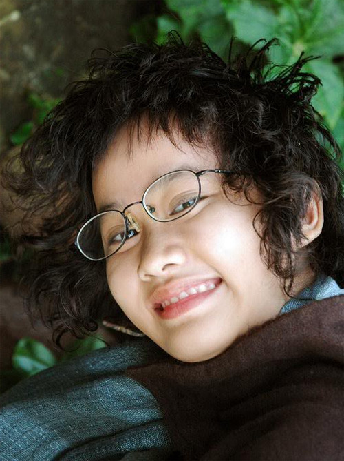 Trước đó, vào tháng 9 Lê Cát Trọng Lý đã phải hủy tour diễn xuyên Việt mang tên "Vui" đi qua 6 tỉnh thành phố trên cả nước do điều kiện khách quan, thay vào đó chỉ có thể biểu diễn ở TP.HCM, Quy Nhơn và Đà Nẵng. Trước đó, vào tháng 9 Lê Cát Trọng Lý đã phải hủy tour diễn xuyên Việt mang tên "Vui" đi qua 6 tỉnh thành phố trên cả nước do điều kiện khách quan, thay vào đó chỉ có thể biểu diễn ở TP.HCM, Quy Nhơn và Đà Nẵng.