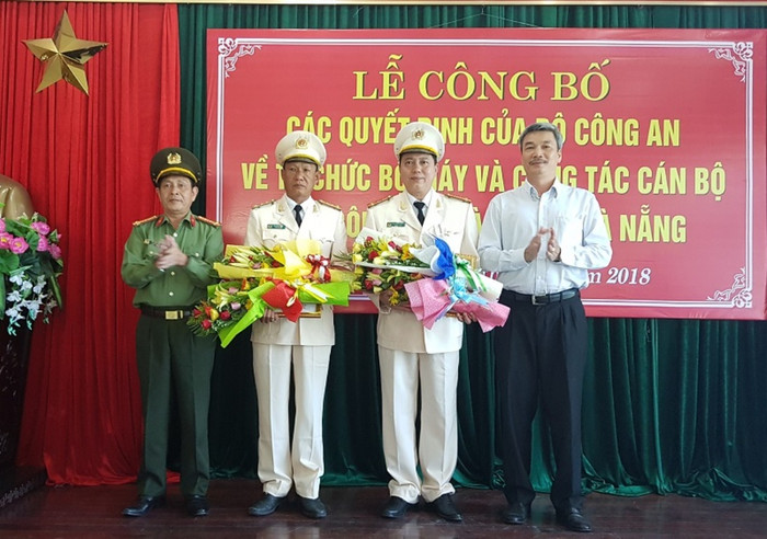 Với việc điều động, bổ nhiệm hai Phó giám đốc mới, Công an Đà Nẵng hiện có 7 Phó giám đốc. Ảnh: TL Với việc điều động, bổ nhiệm hai Phó giám đốc mới, Công an Đà Nẵng hiện có 7 Phó giám đốc. Ảnh: TL