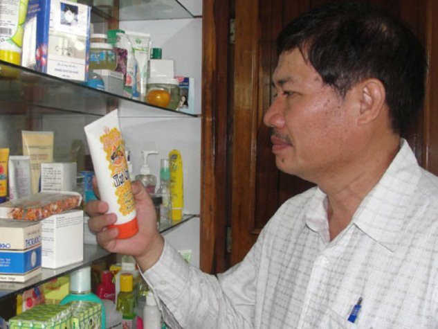 Ông Huỳnh Kỳ Trân quyết không bán thương hiệu Thorakao. Ảnh: Sơn Nhung Ông Huỳnh Kỳ Trân quyết không bán thương hiệu Thorakao. Ảnh: Sơn Nhung