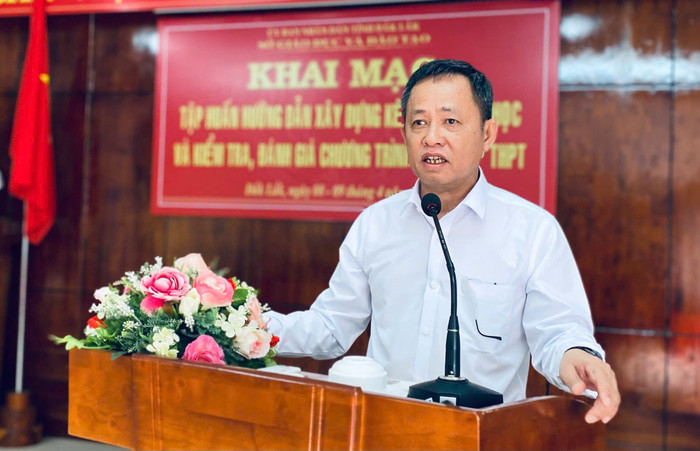 Nhà giáo ưu tú, Tiến sĩ Đỗ Tường Hiệp - Phó Giám đốc Sở Giáo dục và Đào tạo tỉnh Đắk Lắk. Ảnh: Sở GD&ĐT Đắk Lắk cung cấp Thầy Hiệp.jpg