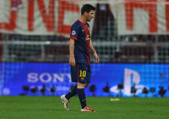 “Nhưng lần trở lại này đã gặp rất nhiều khó khăn. Bayern là một đội bóng tốt, nhưng chúng tôi sẽ cố gắng trong trận đấu lượt về. Chúng tôi sẽ đứng dậy sau thất bại này.”