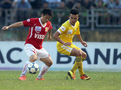 Văn Quyến khiến người hâm mộ SLNA thổn thức trong những phút có mặt trên sân. Ảnh V.S.I