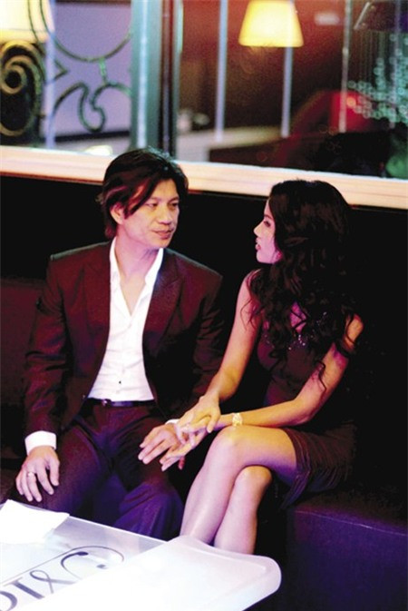 Dustin Nguyễn và BB Phạm trong phim Truy sát (Angels).