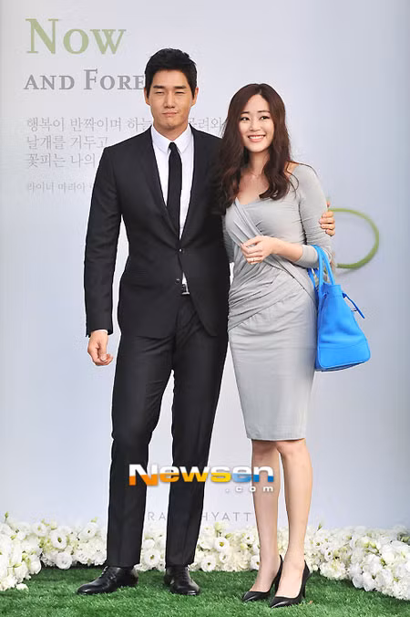 Dàn sao đình đám xứ Hàn mừng 'đám cưới thế kỷ' của Lee Byung Hun ảnh 5