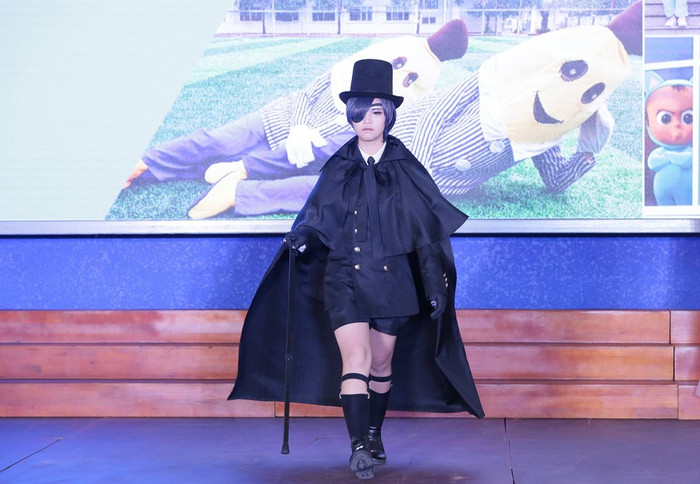 Học sinh hoá trang thành nhân vật yêu thích Học sinh hoá trang thành nhân vật yêu thích