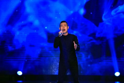 Hoàng Hải với ca khúc "Don’t you remember". Hoàng Hải với ca khúc "Don’t you remember".