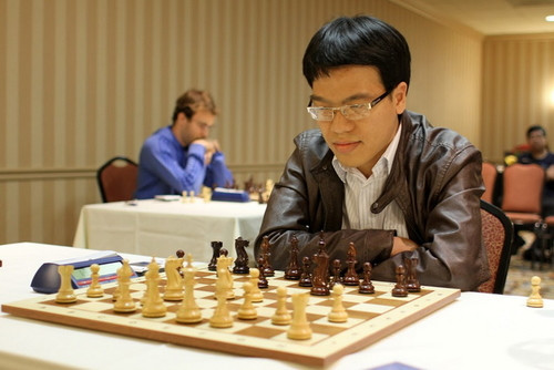 Chiến thắng vẫn chưa chịu đến với kỳ thủ Việt Nam Lê Quang Liêm tại Spice Cup khi anh hòa liên tục 7 trận từ đầu giải. Trận hòa mới nhất đã đến ở vòng 7 trong sáng ngày 19/10 trước đối thủ người Pháp Maxime Vachier-Lagrave. Chiến thắng vẫn chưa chịu đến với kỳ thủ Việt Nam Lê Quang Liêm tại Spice Cup khi anh hòa liên tục 7 trận từ đầu giải. Trận hòa mới nhất đã đến ở vòng 7 trong sáng ngày 19/10 trước đối thủ người Pháp Maxime Vachier-Lagrave.