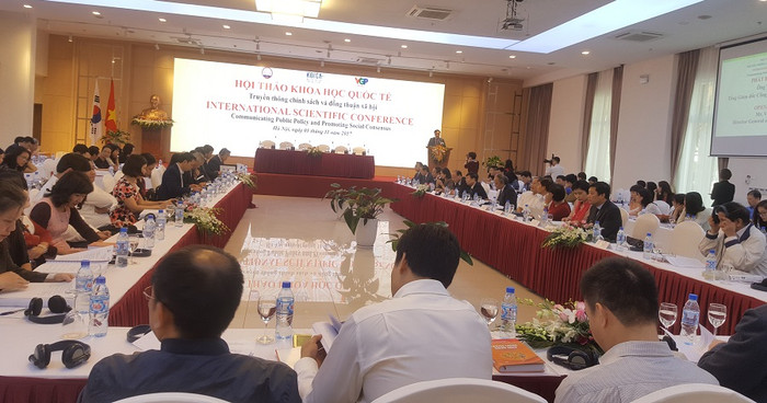 Hội thảo khoa học quốc tế "Truyền thông chính sách và đồng thuận xã hội" vừa được tổ chức ngày 1/11 tại Hà Nội. (Ảnh: Thùy Linh)