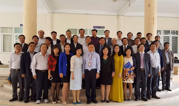 Thành viên Câu lạc bộ các trường cao đẳng sư phạm trực thuộc Hiệp hội các trường đại học, cao đẳng Việt Nam