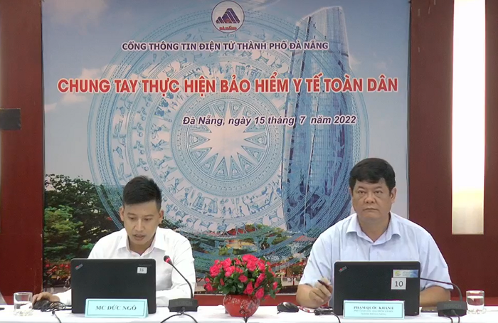 Bảo hiểm xã hội Đà Nẵng tổ chức đối thoại trực tuyến với người dân về các chính sách Bảo hiểm y tế. Ảnh: AN Bảo hiểm xã hội Đà Nẵng tổ chức đối thoại trực tuyến với người dân về các chính sách Bảo hiểm y tế. Ảnh: AN