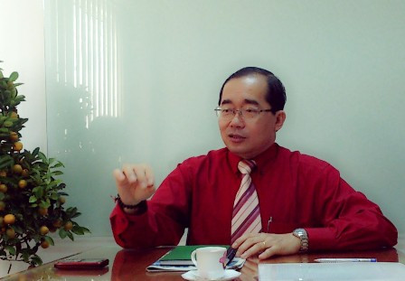 Ông Hoàng Hữu Phước nói rằng ông không có tham vọng chính trị mà chỉ là đại biểu dân cử Ông Hoàng Hữu Phước nói rằng ông không có tham vọng chính trị mà chỉ là đại biểu dân cử