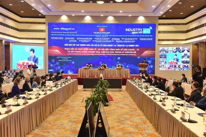 Quang cảnh phiên toàn thể Diễn đàn cấp cao thường niên lần thứ ba về công nghiệp 4.0 (ảnh: Bộ Giáo dục và Đào tạo) Quang cảnh phiên toàn thể Diễn đàn cấp cao thường niên lần thứ ba về công nghiệp 4.0 (ảnh: Bộ Giáo dục và Đào tạo)