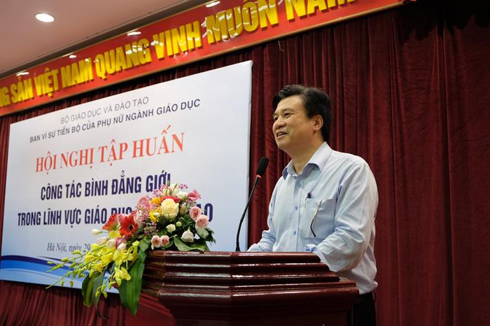 Thứ trưởng Nguyễn Hữu Độ phát biểu tại hội nghị (Ảnh: moet.gov.vn) Thứ trưởng Nguyễn Hữu Độ phát biểu tại hội nghị (Ảnh: moet.gov.vn)