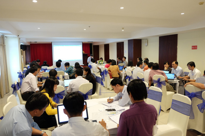 Tổ trưởng chuyên môn môn Hoá học tập huấn tập trung. (Ảnh: moet.gov.vn) Tổ trưởng chuyên môn môn Hoá học tập huấn tập trung. (Ảnh: moet.gov.vn)