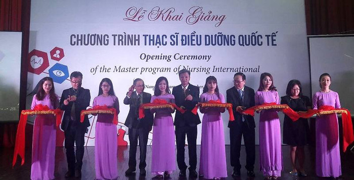 Nhật Bản hỗ trợ Đại học Duy Tân đào tạo ngành điều dưỡng ảnh 2  Nhật Bản hỗ trợ Đại học Duy Tân đào tạo ngành điều dưỡng ảnh 2