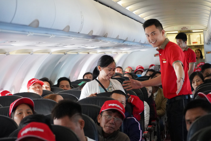Những chuyến bay đầy ắp nụ cười và niềm vui mùa xuân của Vietjet đang chờ đón tất cả quý hành khách Những chuyến bay đầy ắp nụ cười và niềm vui mùa xuân của Vietjet đang chờ đón tất cả quý hành khách