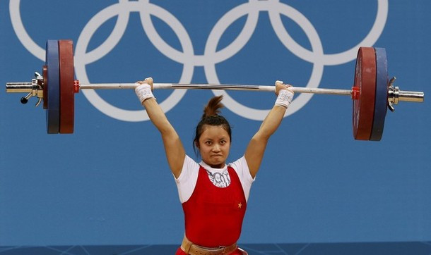 Ở vòng loại hạng cân 53kg nữ, đô cử Nguyễn Thị Thúy đã đứng đầu nhóm B với thành tích tổng cử 195kg. Tuy nhiên, kết quả này không có nhiều ý nghĩa bởi Thúy đã không đạt chỉ tiêu tổng cử 200kg mà cô đăng ký. Ở vòng loại hạng cân 53kg nữ, đô cử Nguyễn Thị Thúy đã đứng đầu nhóm B với thành tích tổng cử 195kg. Tuy nhiên, kết quả này không có nhiều ý nghĩa bởi Thúy đã không đạt chỉ tiêu tổng cử 200kg mà cô đăng ký.