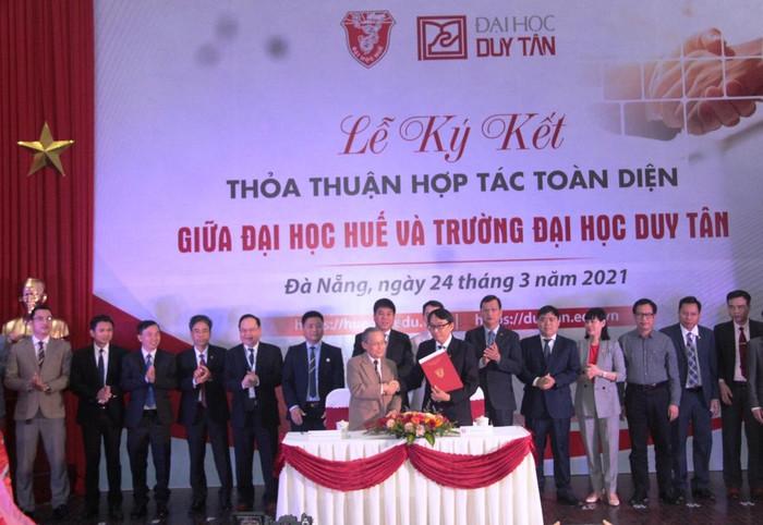 Hai Đại học lớn ở miền Trung hợp tác trên nhiều lĩnh vực đào tạo, nghiên cứu, chuyển giao... Ảnh: AN