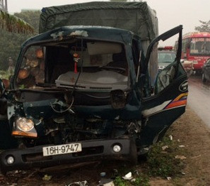 Chiếc xe tải đâm thượng sĩ Trường Chiếc xe tải đâm thượng sĩ Trường