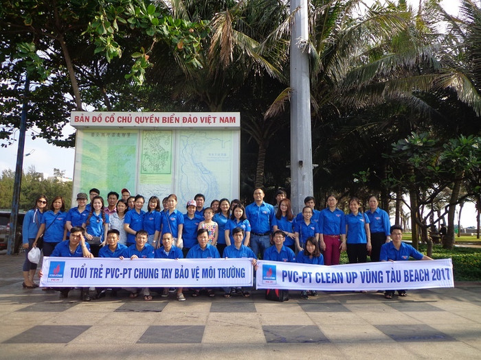 Đoàn Thanh niên PVC-PT chụp ảnh lưu niệm chiến dịch Clean up Vũng Tàu -ảnh nguồn PVC Đoàn Thanh niên PVC-PT chụp ảnh lưu niệm chiến dịch Clean up Vũng Tàu -ảnh nguồn PVC