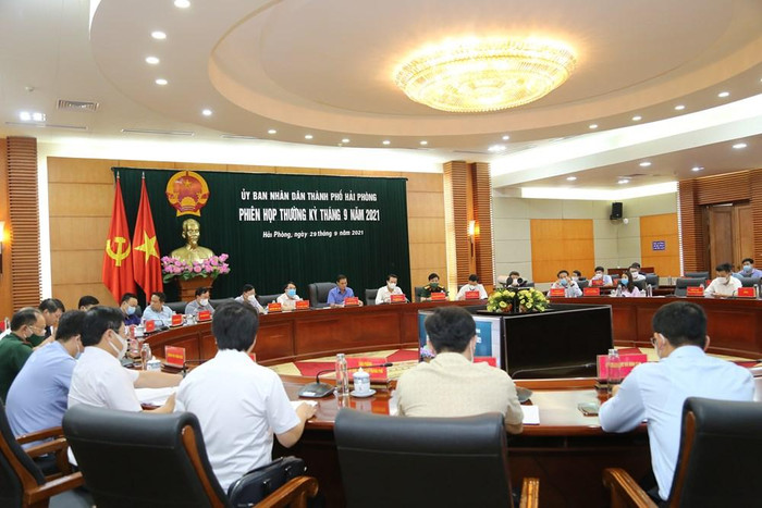 Quang cảnh phiên họp thường kỳ tháng 9 của Ủy ban nhân dân Thành phố Hải Phòng (ảnh: haiphong.gov.vn) Quang cảnh phiên họp thường kỳ tháng 9 của Ủy ban nhân dân Thành phố Hải Phòng (ảnh: haiphong.gov.vn)
