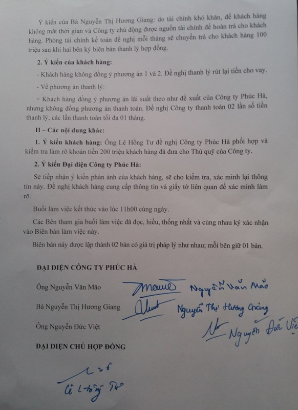 Tại buổi làm việc với công ty, ông Tư đề nghị phía Phúc Hà thanh lý hợp đồng, trả lãi và 200 triệu đồng tiền "chênh" nhưng công ty "phủi tay" nói không biết số tiền trên. Ảnh Bảo Nam. Tại buổi làm việc với công ty, ông Tư đề nghị phía Phúc Hà thanh lý hợp đồng, trả lãi và 200 triệu đồng tiền "chênh" nhưng công ty "phủi tay" nói không biết số tiền trên. Ảnh Bảo Nam.