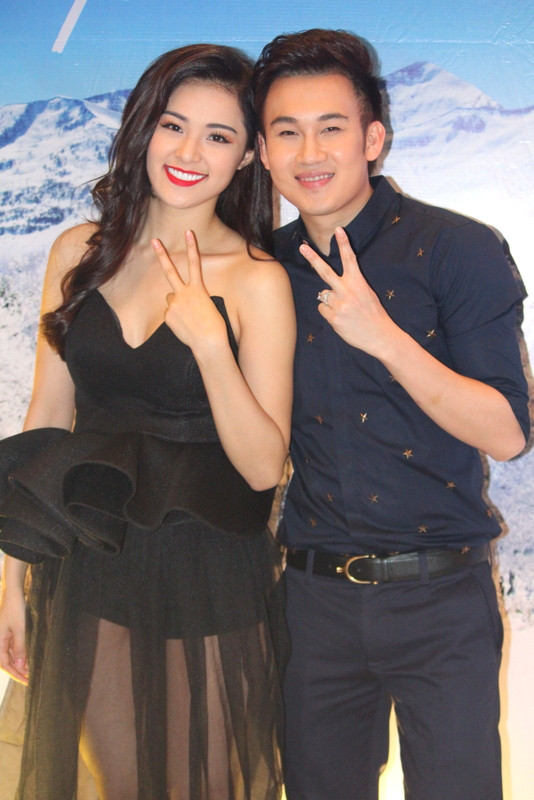 Dương Triệu Vũ cùng &quot;bản sao Phạm Băng Băng&quot; Hà Vy.