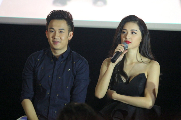 Dương Triệu Vũ và Hà Vy chia sẻ cảm xúc khi cùng nhau thực hiện MV này.