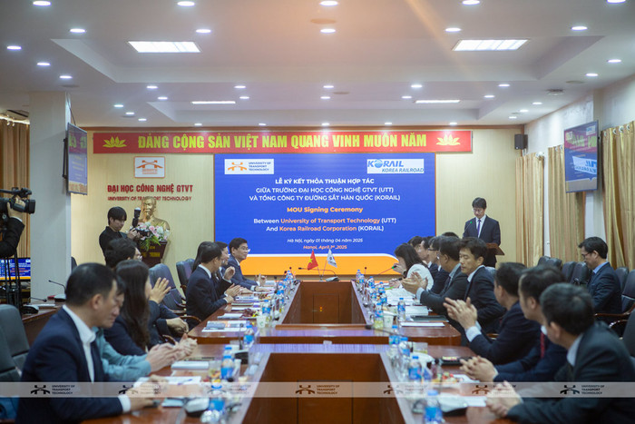Toàn cảnh Lễ ký kết biên bản ghi nhớ hợp tác giữa hai đơn vị 0.jpg