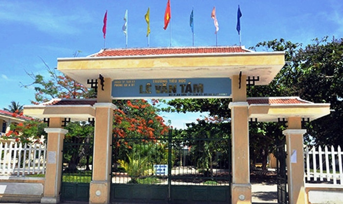 Trường tiểu học Lê Văn Tám (thành phố Tam Kỳ, Quảng Nam) nơi xảy ra các sai phạm của hiệu trưởng. Ảnh: báo Quảng Nam Trường tiểu học Lê Văn Tám (thành phố Tam Kỳ, Quảng Nam) nơi xảy ra các sai phạm của hiệu trưởng. Ảnh: báo Quảng Nam