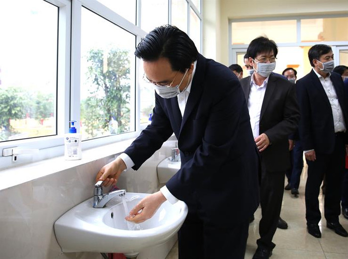 Bộ trưởng Nhạ: Quyết định cao nhất trong việc lựa chọn sách thuộc về giáo viên Bộ trưởng Nhạ: Quyết định cao nhất trong việc lựa chọn sách thuộc về giáo viên
