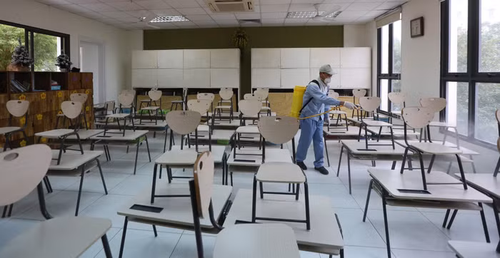 Vai trò của phụ huynh là vô cùng quan trọng trong lúc học sinh nghỉ học dài ngày ảnh 2