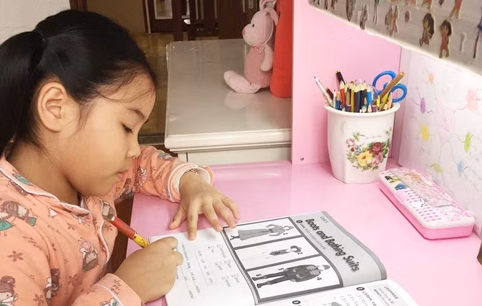 Thầy cô, học sinh, phụ huynh cùng chung sức phòng chống virus Corona