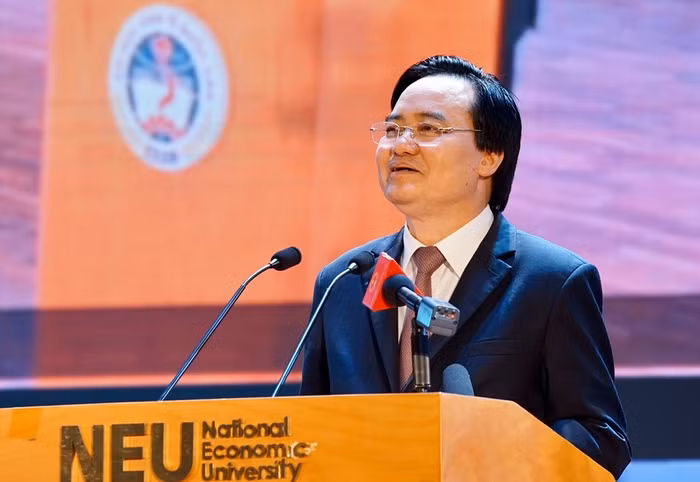 Theo Bộ trưởng Phùng Xuân Nhạ, kế thừa những kết quả của năm 2019 thì tinh thần năm 2020 là chúng ta phải tốt hơn và rút kinh nghiệm những điểm chưa được như mong muốn. (Ảnh: Xuân Phú)