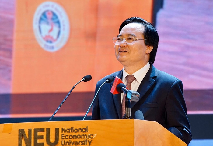 Theo Bộ trưởng Phùng Xuân Nhạ, kế thừa những kết quả của năm 2019 thì tinh thần năm 2020 là chúng ta phải tốt hơn và rút kinh nghiệm những điểm chưa được như mong muốn. (Ảnh: Xuân Phú) Theo Bộ trưởng Phùng Xuân Nhạ, kế thừa những kết quả của năm 2019 thì tinh thần năm 2020 là chúng ta phải tốt hơn và rút kinh nghiệm những điểm chưa được như mong muốn. (Ảnh: Xuân Phú)