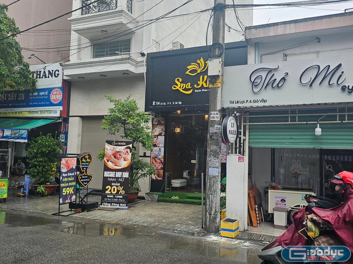 Tại địa chỉ 114 Lê Lợi, phường 4, quận Gò Vấp, thành phố Hồ Chí Minh phóng viên không tìm thấy biển tên Công ty TNHH sản xuất - đóng gói - gia công - thương mại và dịch vụ Nam Phong. Ảnh: Việt Dũng gdvn-4ngoinhaleloi-1218.jpg