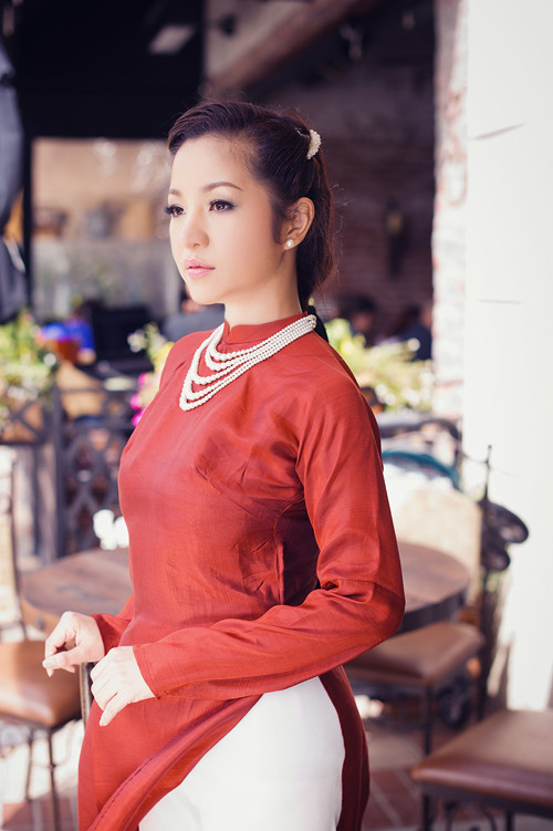 Lấy chồng và ổn định cuộc sống ở bên Mỹ, Thúy Nga dành nhiều thời gian để chăm sóc, vun vén cho hạnh phúc gia đình. Chỉ thỉnh thoảng chị mới về Vệt Nam biểu diễn vào dịp lễ, tết. (Theo Ngôi sao) Lấy chồng và ổn định cuộc sống ở bên Mỹ, Thúy Nga dành nhiều thời gian để chăm sóc, vun vén cho hạnh phúc gia đình. Chỉ thỉnh thoảng chị mới về Vệt Nam biểu diễn vào dịp lễ, tết. (Theo Ngôi sao)