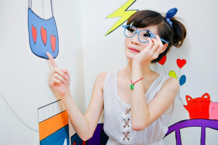 <<HOA KHÔI CÁC TRƯỜNG ĐẠI HỌC <<NGÔI SAO HỌC ĐƯỜNG <<ÁNH MẮT MƠ MÀNG CỦA HOT GIRL TRƯỜNG THPT KIM ANH <<HOA KHÔI CÁC TRƯỜNG ĐẠI HỌC <<NGÔI SAO HỌC ĐƯỜNG <<ÁNH MẮT MƠ MÀNG CỦA HOT GIRL TRƯỜNG THPT KIM ANH