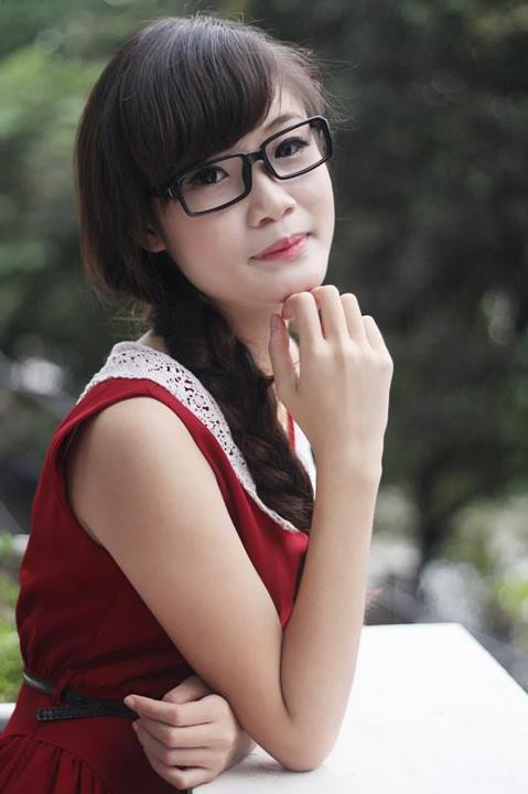 Ngọc Hà thích được nói chuyện, chia sẻ với bạn bè, thích xem phim và là một cô gái sống rất tình cảm, cô thích vẽ và đam mê ngành vẽ từ nhỏ, từng tham gia các cuộc thi vẽ tranh lúc còn nhỏ. <<HOA KHÔI CÁC TRƯỜNG ĐẠI HỌC <<NGÔI SAO HỌC ĐƯỜNG <<ÁNH MẮT MƠ MÀNG CỦA HOT GIRL TRƯỜNG THPT KIM ANH Ngọc Hà thích được nói chuyện, chia sẻ với bạn bè, thích xem phim và là một cô gái sống rất tình cảm, cô thích vẽ và đam mê ngành vẽ từ nhỏ, từng tham gia các cuộc thi vẽ tranh lúc còn nhỏ. <<HOA KHÔI CÁC TRƯỜNG ĐẠI HỌC <<NGÔI SAO HỌC ĐƯỜNG <<ÁNH MẮT MƠ MÀNG CỦA HOT GIRL TRƯỜNG THPT KIM ANH