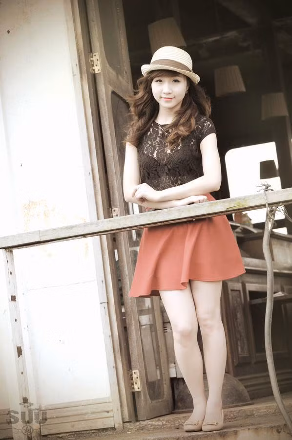 <<NỮ SINH CĐ DU LỊCH HÀ NỘI ĐẸP KHÔNG TỲ VẾT <<VẺ ĐẸP KIÊU SA CỦA HOT GIRL CĐ TRUYỀN HÌNH HÀ NỘI <<Á KHÔI CĐ TRUYỀN HÌNH TRỊNH THU THẢO ĐẸP RẠNG NGỜI ĐÓN TRUNG THU <<NỮ SINH KINH BẮC DỊU DÀNG KHOE SẮC TRONG TÀ ÁO DÀI