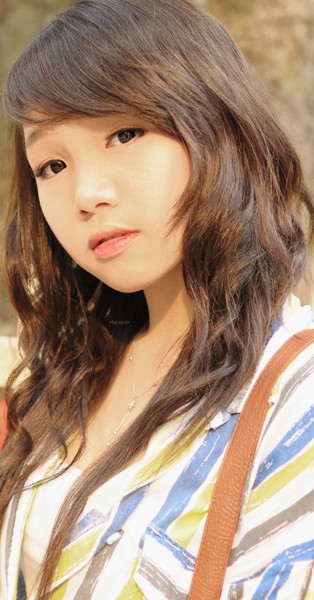 <<HOA KHÔI CÁC TRƯỜNG ĐẠI HỌC <<NGÔI SAO HỌC ĐƯỜNG <<LUÂN TRÚC DIỄM - VẺ ĐẸP ĐẬM CHẤT Á ĐÔNG <<NHỮNG NỮ SINH SIÊU KUTE CỦA HỌC VIỆN CẢNH SÁT