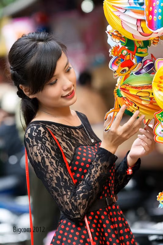 <<HOA KHÔI CÁC TRƯỜNG ĐẠI HỌC <<NGÔI SAO HỌC ĐƯỜNG <<VẺ ĐẸP TRONG SÁNG CỦA NỮ SINH ĐH MỸ THUẬT CÔNG NGHIỆP HÀ NỘI <<VẺ ĐẸP THÁNH THIỆN CỦA NỮ SINH THPT NGUYỄN TẤT THÀNH <<HOA KHÔI CÁC TRƯỜNG ĐẠI HỌC <<NGÔI SAO HỌC ĐƯỜNG <<VẺ ĐẸP TRONG SÁNG CỦA NỮ SINH ĐH MỸ THUẬT CÔNG NGHIỆP HÀ NỘI <<VẺ ĐẸP THÁNH THIỆN CỦA NỮ SINH THPT NGUYỄN TẤT THÀNH