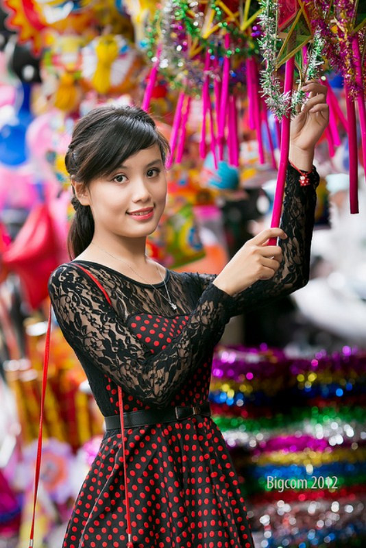 Câu châm ngôn yêu thích của Trang "cuộc sống là một điều kì diệu và bạn là một phần của cuộc sống, vì vậy đừng ngại ngần sống hết mình ngày hôm nay" <<HOA KHÔI CÁC TRƯỜNG ĐẠI HỌC <<NGÔI SAO HỌC ĐƯỜNG <<VẺ ĐẸP TRONG SÁNG CỦA NỮ SINH ĐH MỸ THUẬT CÔNG NGHIỆP HÀ NỘI <<VẺ ĐẸP THÁNH THIỆN CỦA NỮ SINH THPT NGUYỄN TẤT THÀNH Câu châm ngôn yêu thích của Trang "cuộc sống là một điều kì diệu và bạn là một phần của cuộc sống, vì vậy đừng ngại ngần sống hết mình ngày hôm nay" <<HOA KHÔI CÁC TRƯỜNG ĐẠI HỌC <<NGÔI SAO HỌC ĐƯỜNG <<VẺ ĐẸP TRONG SÁNG CỦA NỮ SINH ĐH MỸ THUẬT CÔNG NGHIỆP HÀ NỘI <<VẺ ĐẸP THÁNH THIỆN CỦA NỮ SINH THPT NGUYỄN TẤT THÀNH